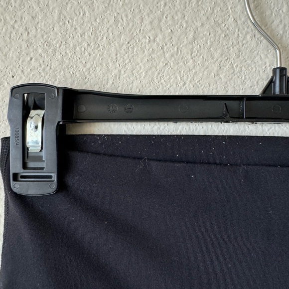 Lululemon High Rise Legging - Picture 7 of 8